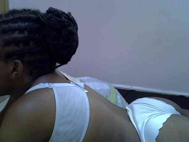 Ebonybootygirl webcam