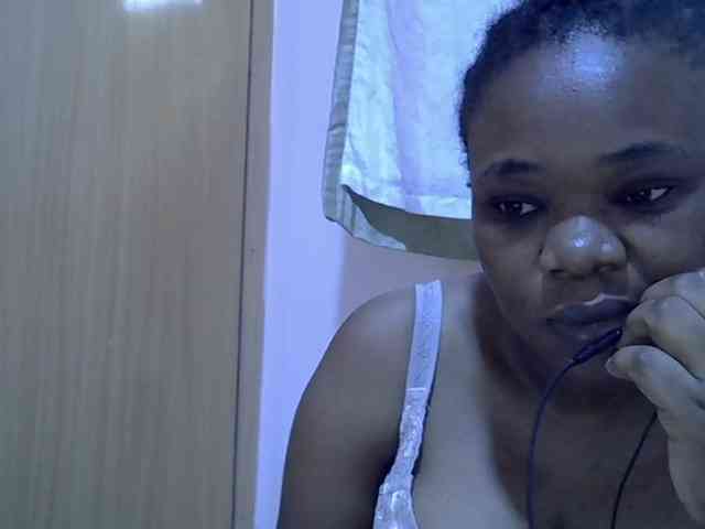 Ebonybootygirl webcam