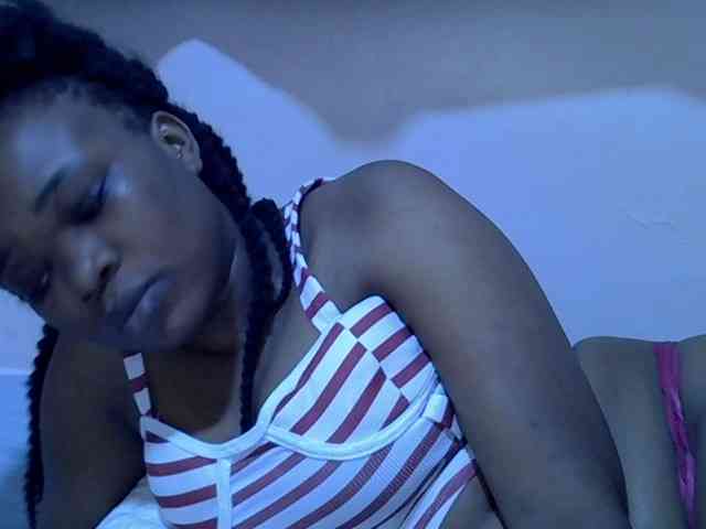 Ebonybootygirl webcam
