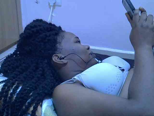 Ebonybootygirl