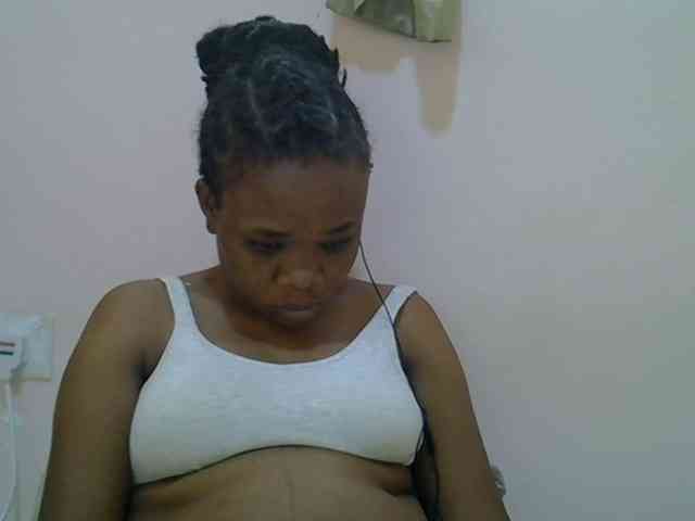 Ebonybootygirl webcam