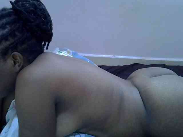 Ebonybootygirl webcam