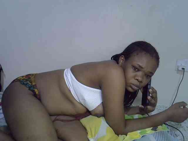 Ebonybootygirl webcam