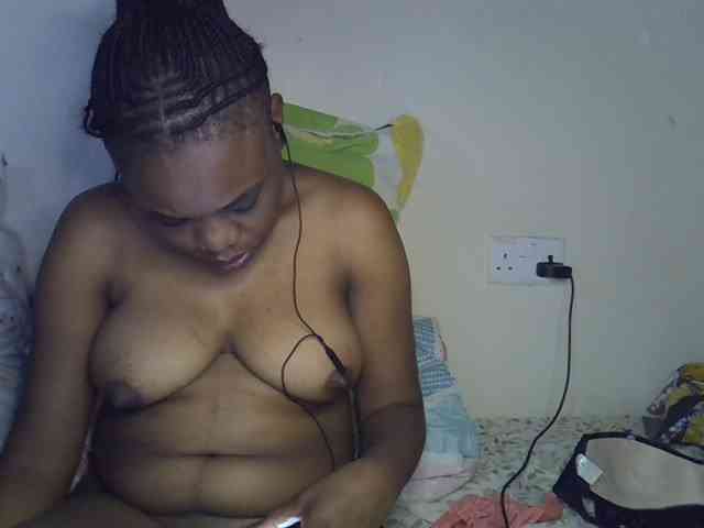 Ebonybootygirl webcam