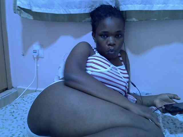 Ebonybootygirl webcam