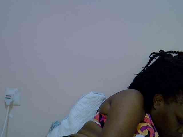 Ebonybootygirl webcam