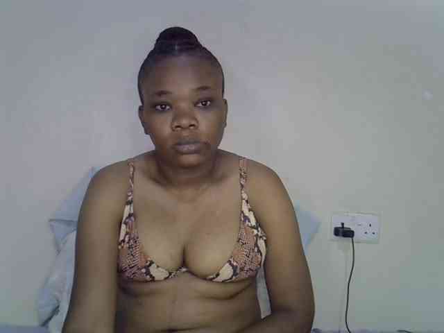 Ebonybootygirl webcam