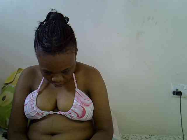 Ebonybootygirl webcam