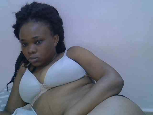 Ebonybootygirl webcam