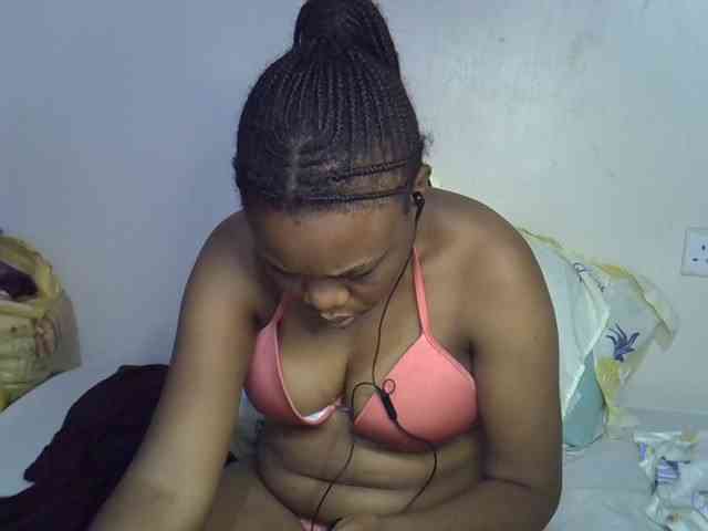 Ebonybootygirl webcam