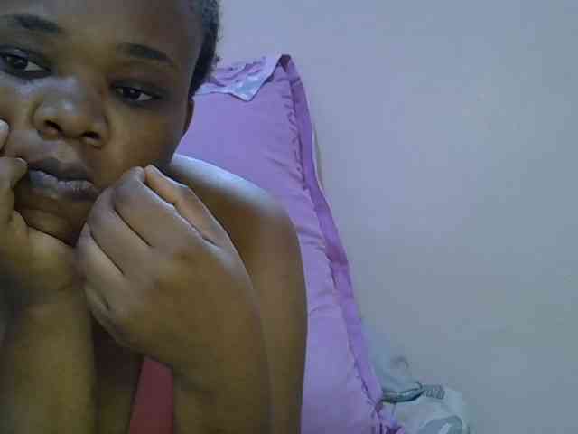Ebonybootygirl webcam