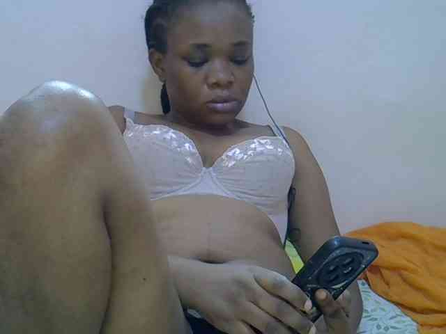 Ebonybootygirl webcam
