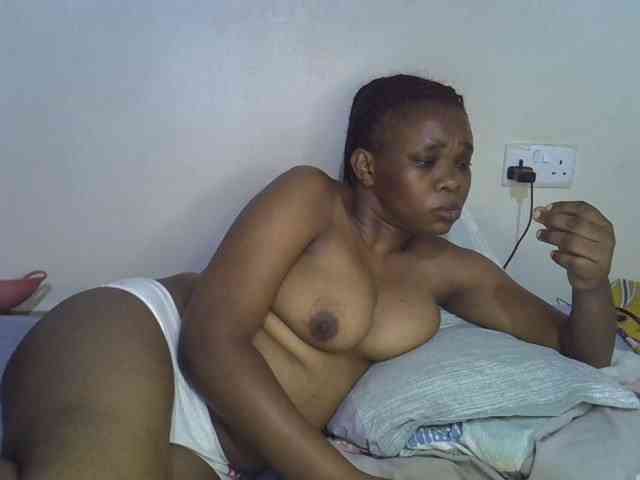Ebonybootygirl webcam