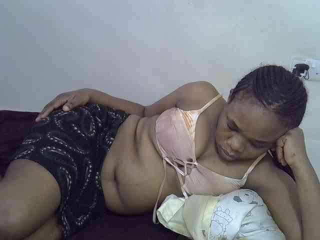 Ebonybootygirl webcam