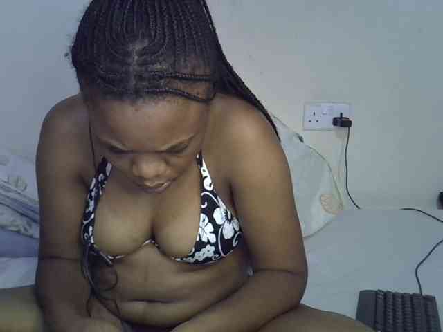 Ebonybootygirl webcam