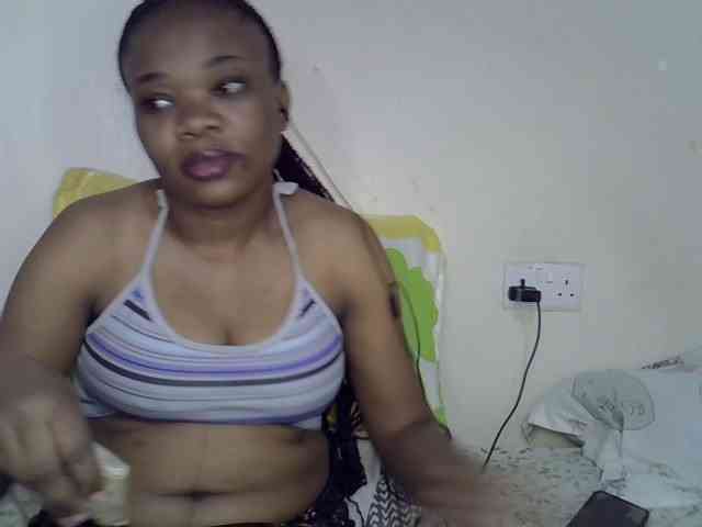 Ebonybootygirl webcam