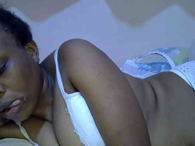 Ebonybootygirl webcam