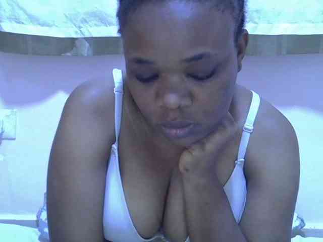 Ebonybootygirl webcam