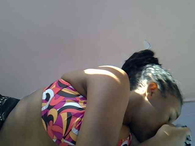 Ebonybootygirl webcam