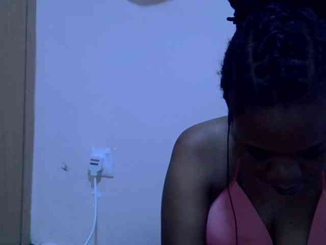 Ebonybootygirl webcam