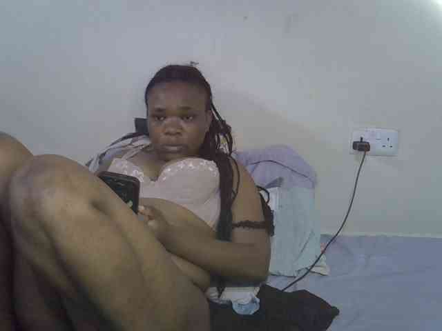 Ebonybootygirl webcam
