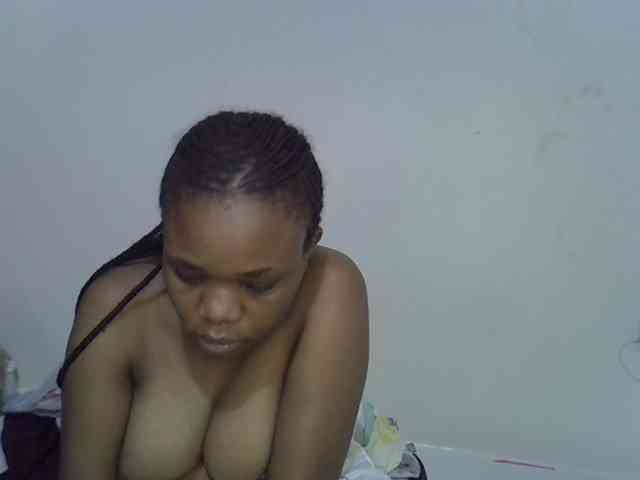 Ebonybootygirl webcam