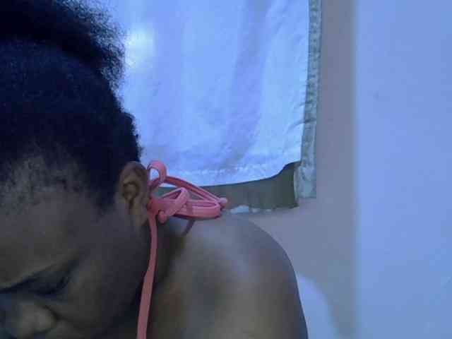 Ebonybootygirl webcam