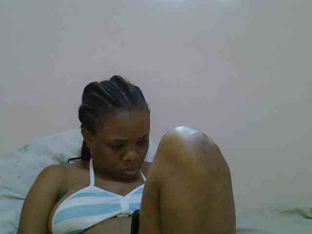 Ebonybootygirl webcam