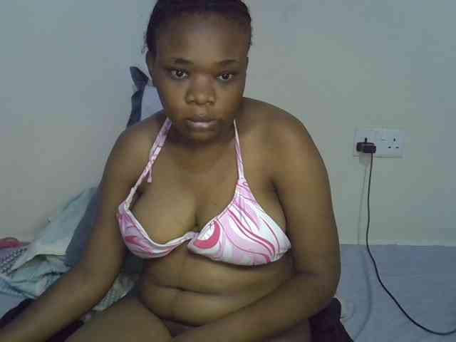 Ebonybootygirl webcam