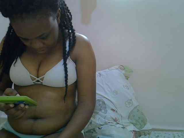 Ebonybootygirl webcam