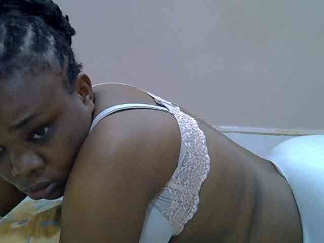 Ebonybootygirl webcam