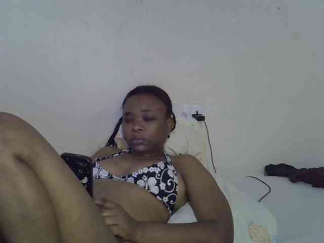 Ebonybootygirl webcam