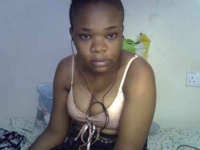 Ebonybootygirl webcam