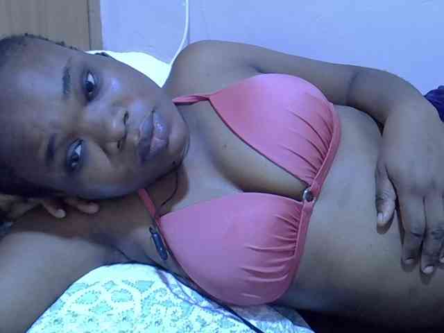 Ebonybootygirl webcam