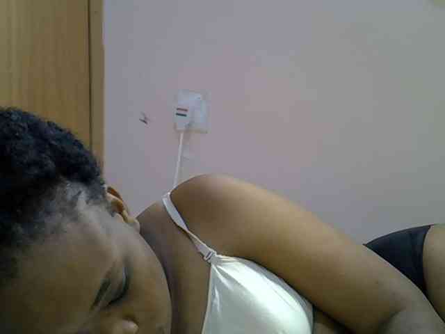 Ebonybootygirl webcam