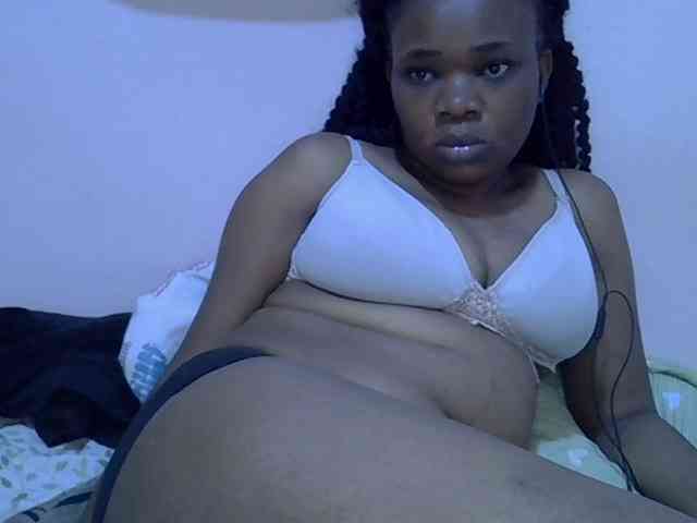 Ebonybootygirl webcam