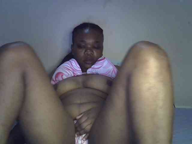 Ebonybootygirl webcam