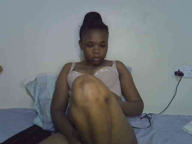 Ebonybootygirl webcam