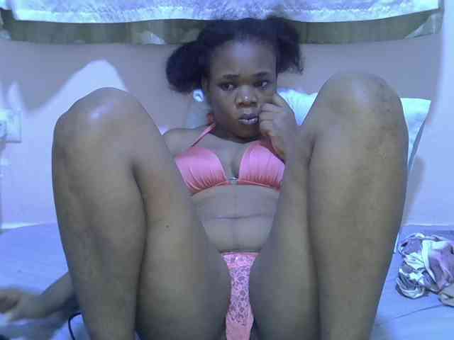 Ebonybootygirl webcam