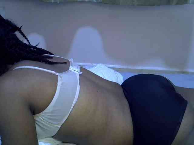 Ebonybootygirl webcam