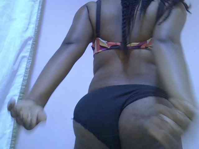 Ebonybootygirl webcam