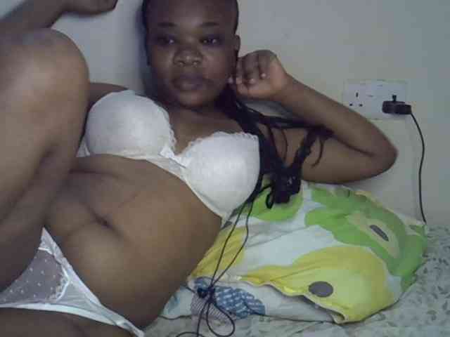 Ebonybootygirl webcam