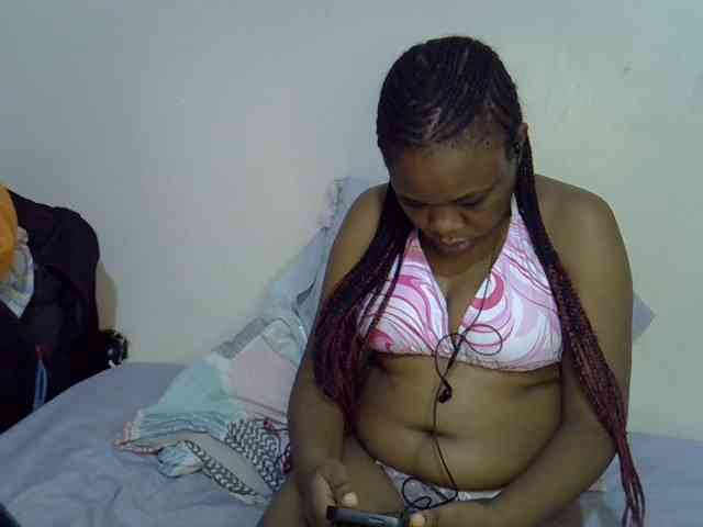 Ebonybootygirl webcam