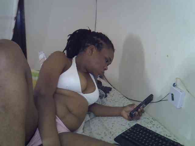 Ebonybootygirl