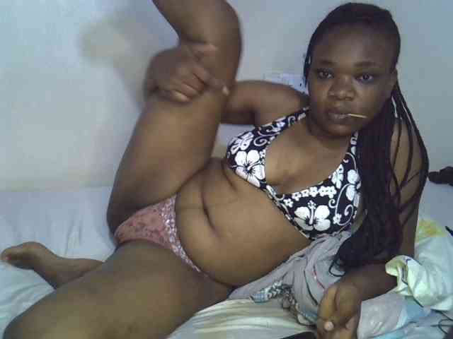 Ebonybootygirl webcam