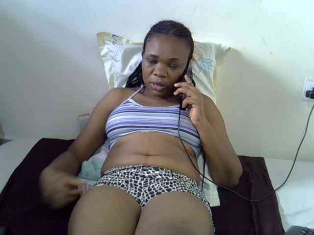 Ebonybootygirl webcam