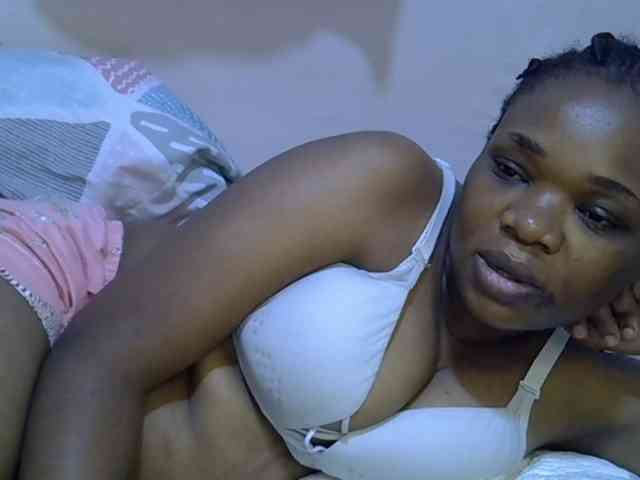 Ebonybootygirl webcam