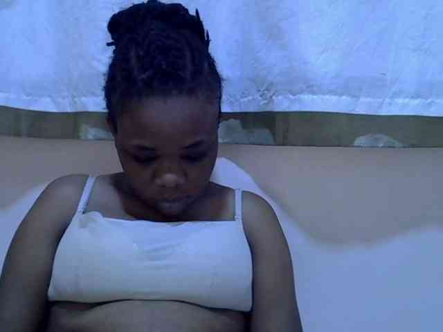 Ebonybootygirl webcam