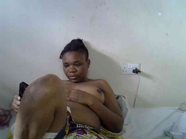 Ebonybootygirl webcam