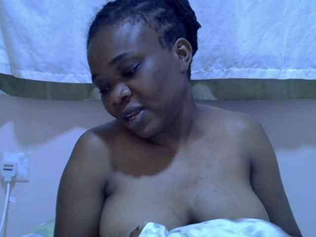 Ebonybootygirl webcam